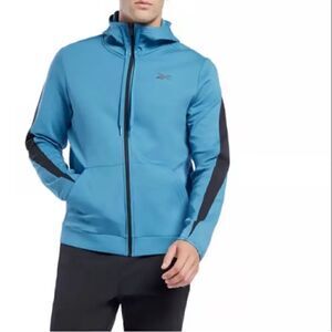 Reebok DreamBlend Full Zip Blue/Black
Jacket(Size Large)